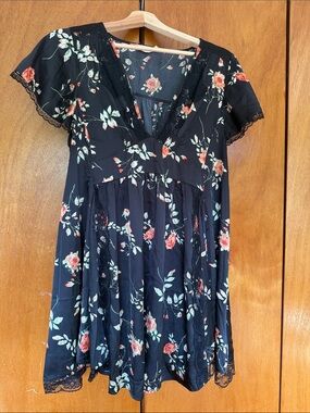 By Together Black Floral V-Neck Mini Dress with Coral Roses